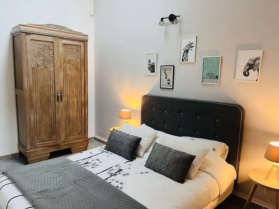 Superbe Maison Plein Centre Merville  Apartment